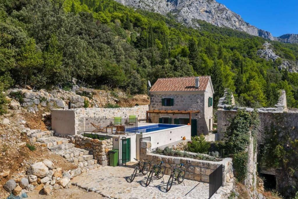 Holiday Home Marijana 泽斯特拉格 外观 照片
